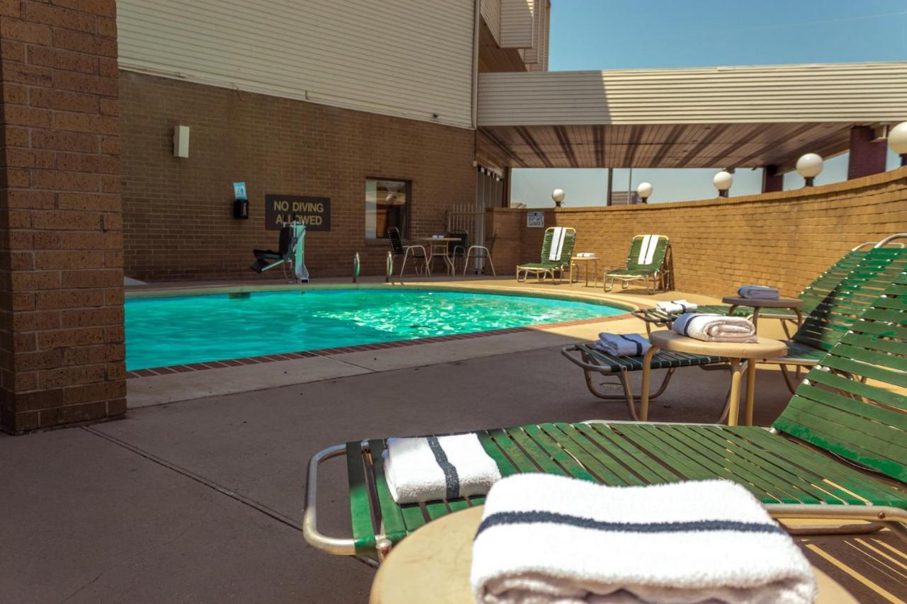 Red Roof Inn Tulsa Eksteriør bilde