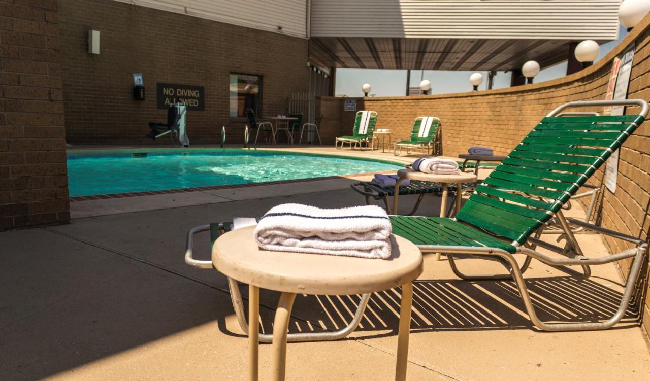 Red Roof Inn Tulsa Eksteriør bilde